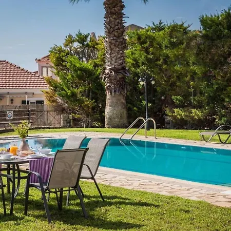 Villa Theodoros *